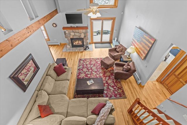 187 Lower Moulton Lane, Stowe, VT 05672