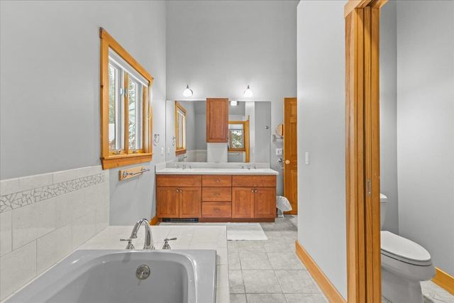 187 Lower Moulton Lane, Stowe, VT 05672