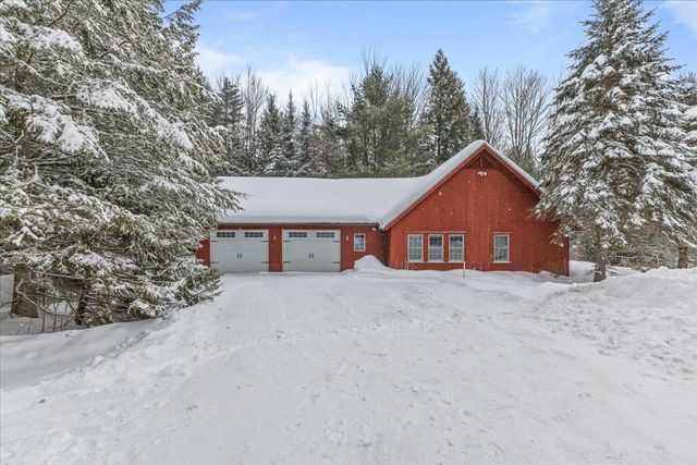 187 Lower Moulton Lane, Stowe, VT 05672