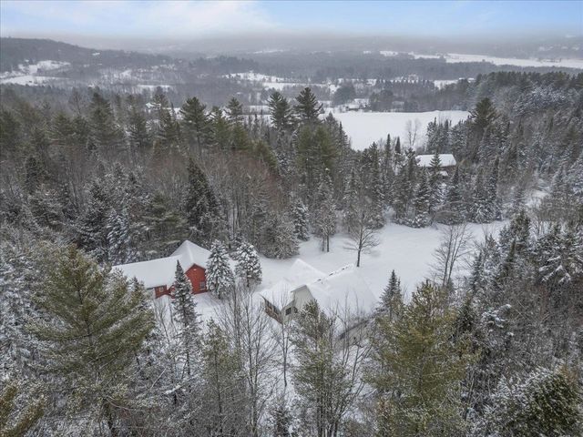 187 Lower Moulton Lane, Stowe, VT 05672