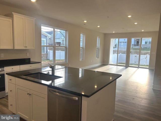 10619 GREAT BASIN PL, White Plains, MD 20695