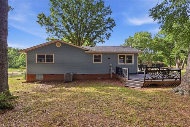 436 Elam Avenue, Eden, NC 27288