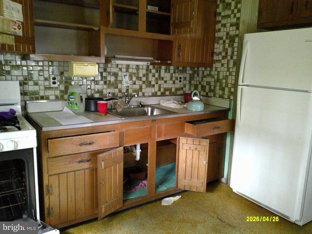 7 MCGAUGHY DR, New Castle, DE 19720