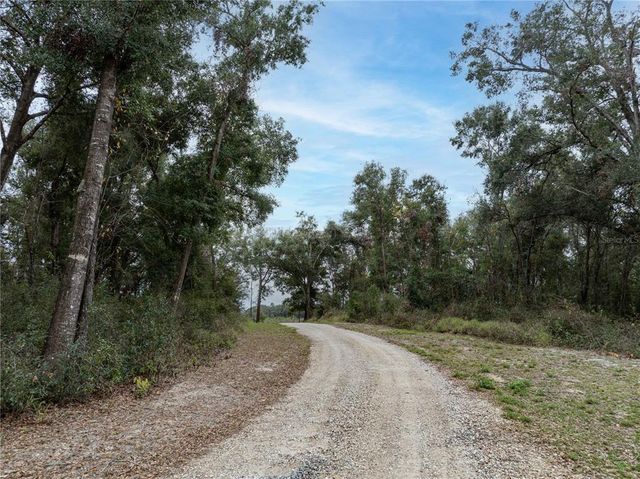 3493 EDWARDS ROAD, Lady Lake, FL 32159