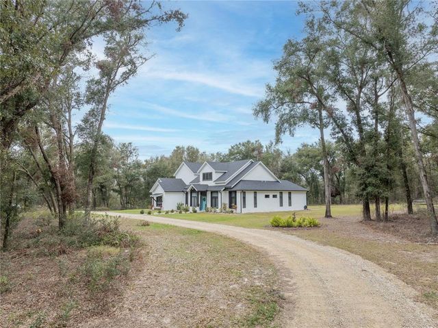 3493 EDWARDS ROAD, Lady Lake, FL 32159
