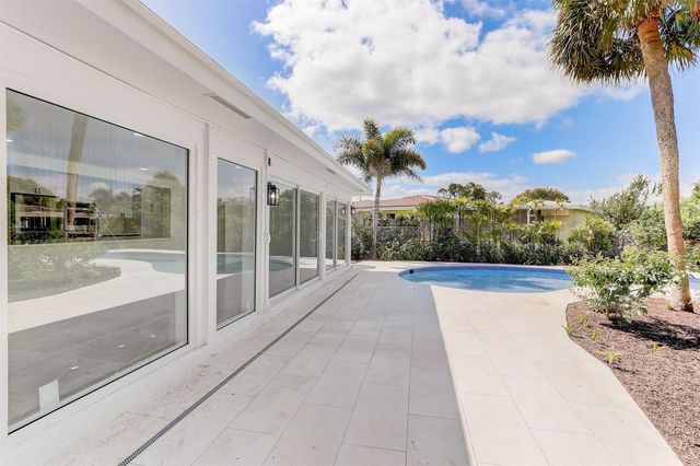 5591 NE 29th Avenue, Fort Lauderdale, FL 33308