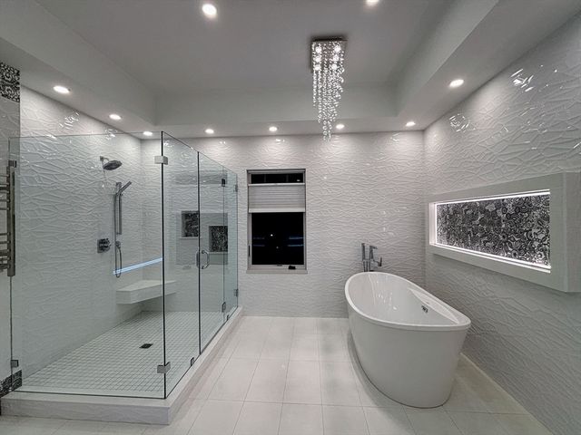 82 Sharpe Rd, Newton, MA 02459