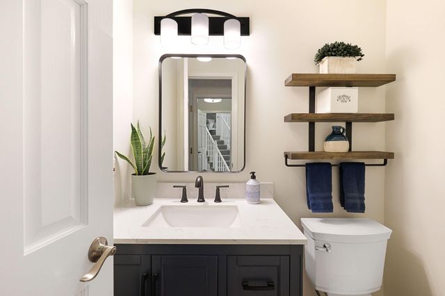 15255 Flag Avenue S, Prior Lake, MN 55372