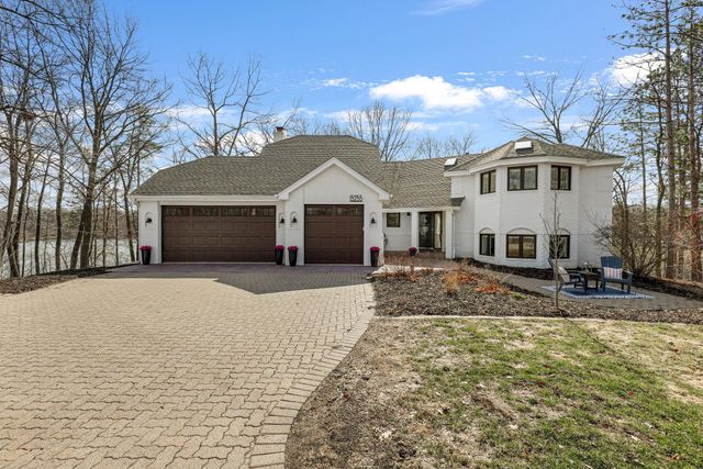 15255 Flag Avenue S, Prior Lake, MN 55372