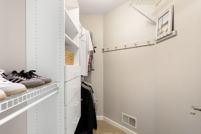 15255 Flag Avenue S, Prior Lake, MN 55372