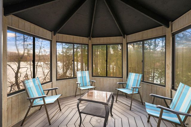 15255 Flag Avenue S, Prior Lake, MN 55372