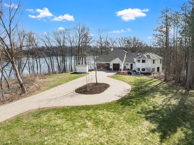 15255 Flag Avenue S, Prior Lake, MN 55372