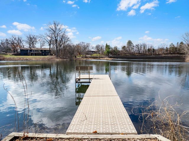 15255 Flag Avenue S, Prior Lake, MN 55372