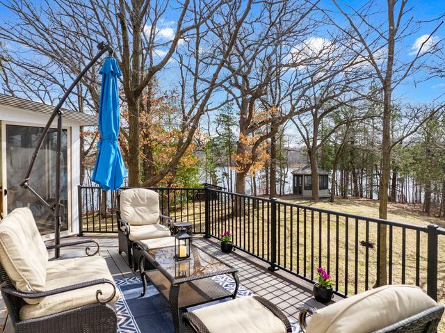 15255 Flag Avenue S, Prior Lake, MN 55372