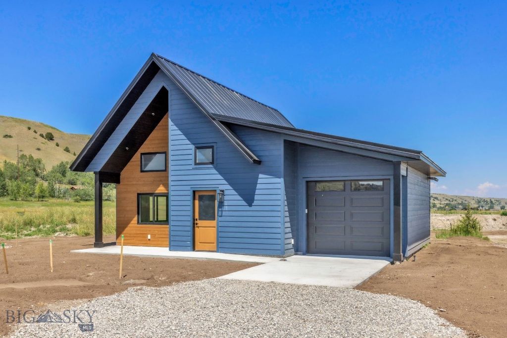 55 Apricot Scone Lane, Gallatin Gateway, MT 59730 photo 1