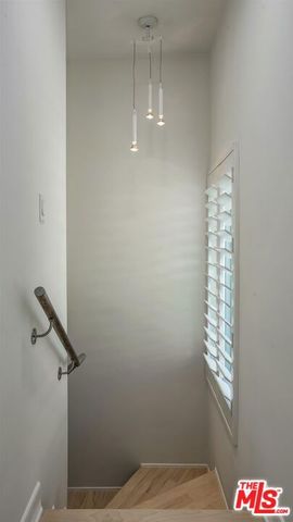 1144 17th Street 11, Santa Monica, CA 90403
