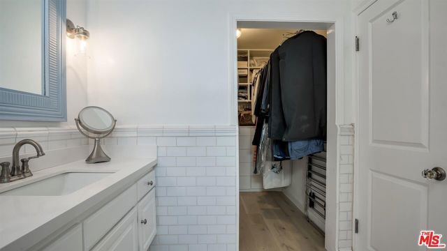 1144 17th Street 11, Santa Monica, CA 90403