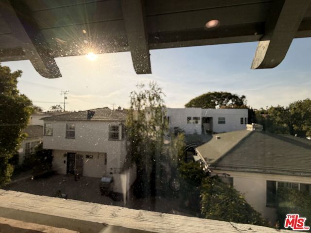 1144 17th Street 11, Santa Monica, CA 90403