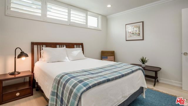 1144 17th Street 11, Santa Monica, CA 90403