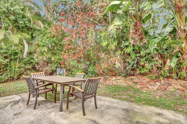 1831 Wheeler Road, North Palm Beach, FL 33408