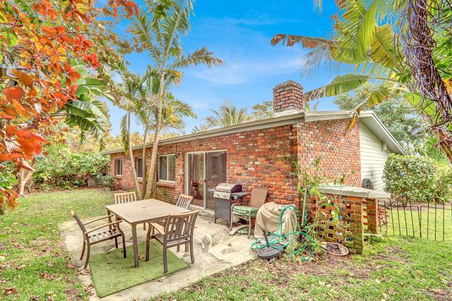 1831 Wheeler Road, North Palm Beach, FL 33408