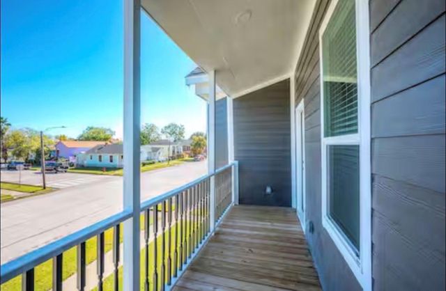 1513 40th Street, Galveston, TX 77550