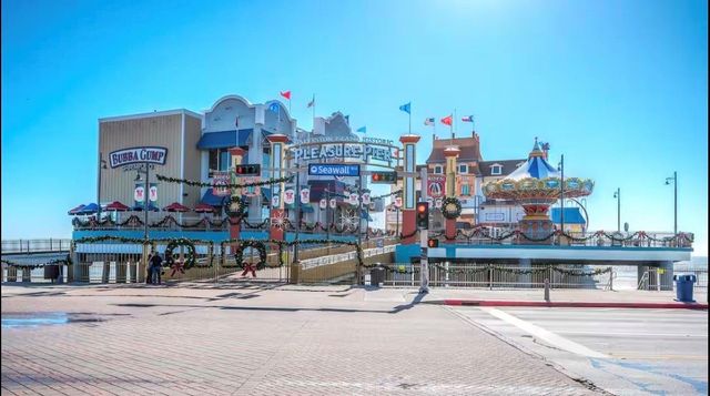 1513 40th Street, Galveston, TX 77550