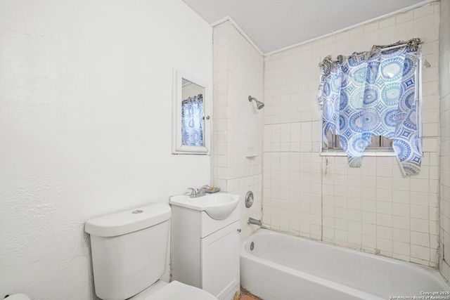 4410 Buena Vista, San Antonio, TX 78237