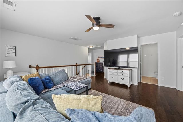 4021 Princeton Lakes Pass SW, Atlanta, GA 30331