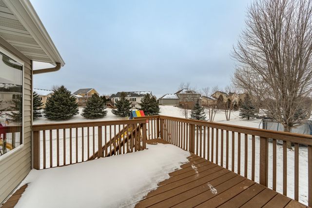 2053 Century View Lane NE, Rochester, MN 55906