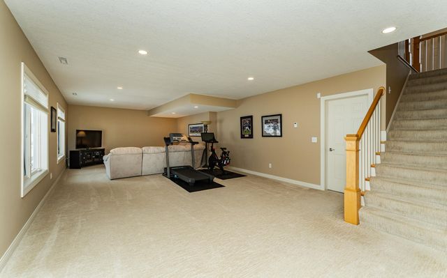 2053 Century View Lane NE, Rochester, MN 55906