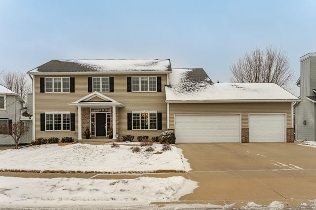 2053 Century View Lane NE, Rochester, MN 55906
