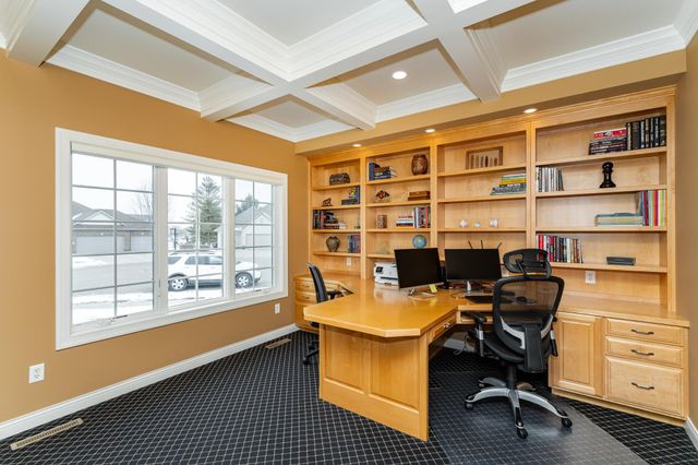 2053 Century View Lane NE, Rochester, MN 55906