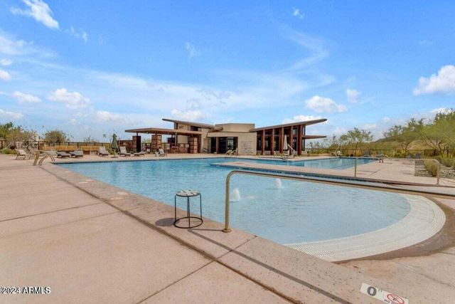 9746 S 12th St. Street, Phoenix, AZ 85042