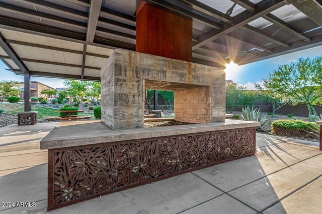 9746 S 12th St. Street, Phoenix, AZ 85042