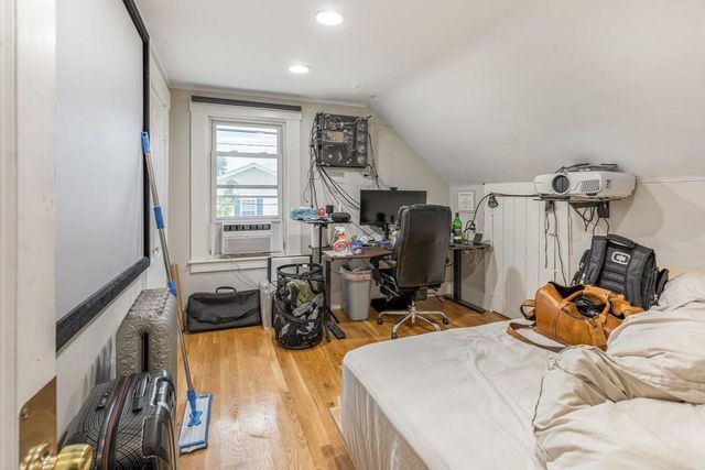 109 Chestnut 109, Waltham, MA 02453