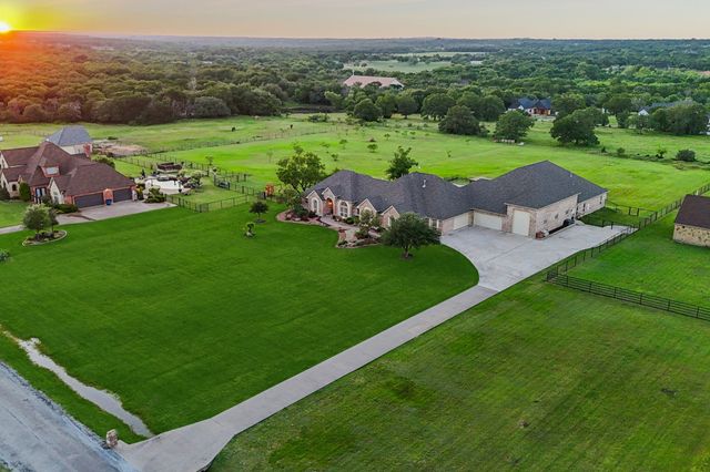 174 King Ranch Court, Fort Worth, TX 76108