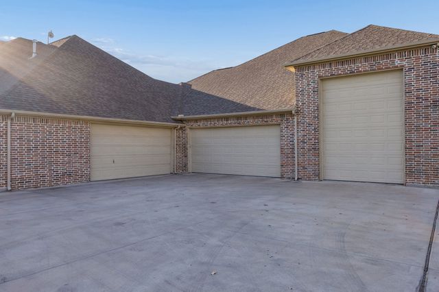 174 King Ranch Court, Fort Worth, TX 76108
