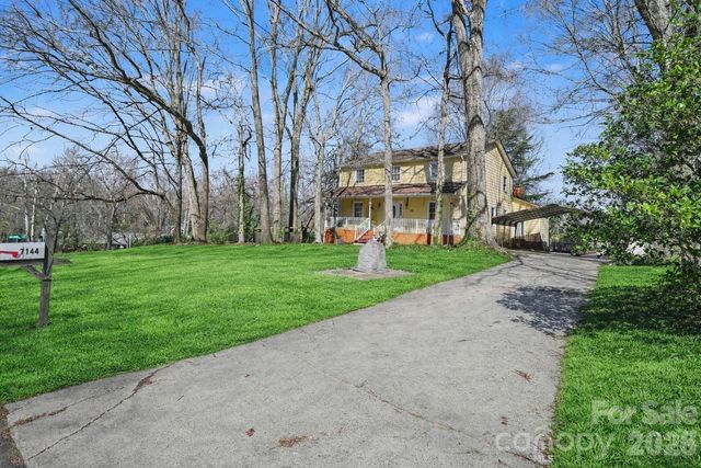 7144 CHAPPARALL Lane, Charlotte, NC 28215