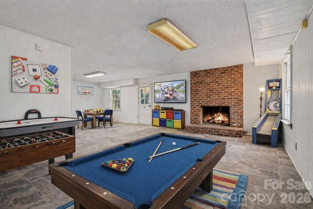 7144 CHAPPARALL Lane, Charlotte, NC 28215