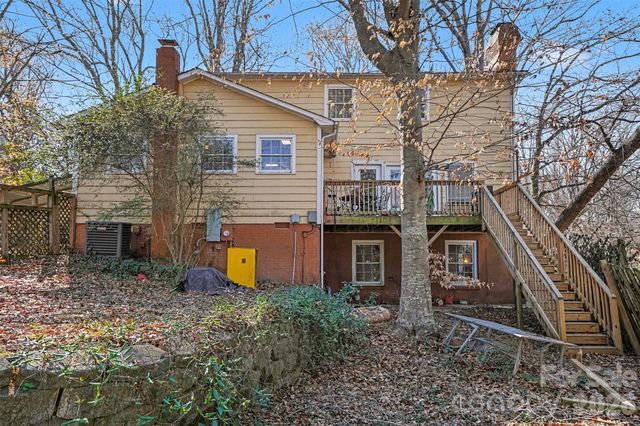 7144 CHAPPARALL Lane, Charlotte, NC 28215