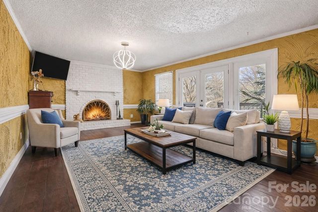 7144 CHAPPARALL Lane, Charlotte, NC 28215