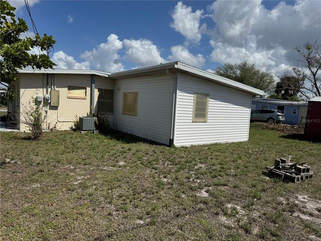 3349 EDGEHILL TERRACE, Port Charlotte, FL 33952