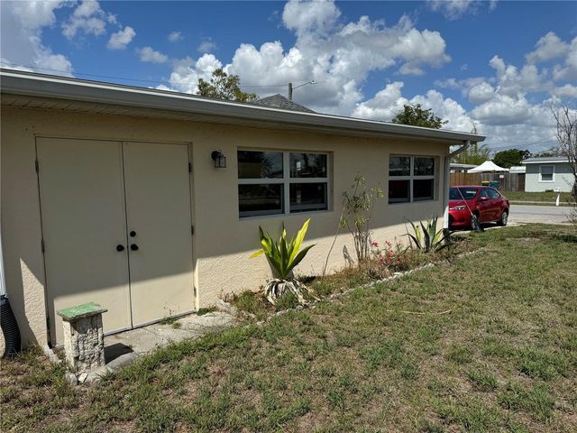 3349 EDGEHILL TERRACE, Port Charlotte, FL 33952