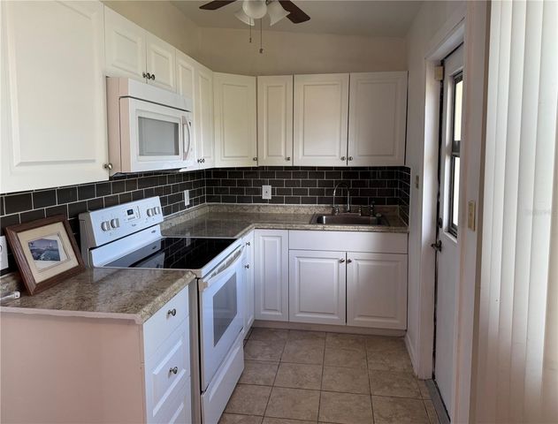 3349 EDGEHILL TERRACE, Port Charlotte, FL 33952