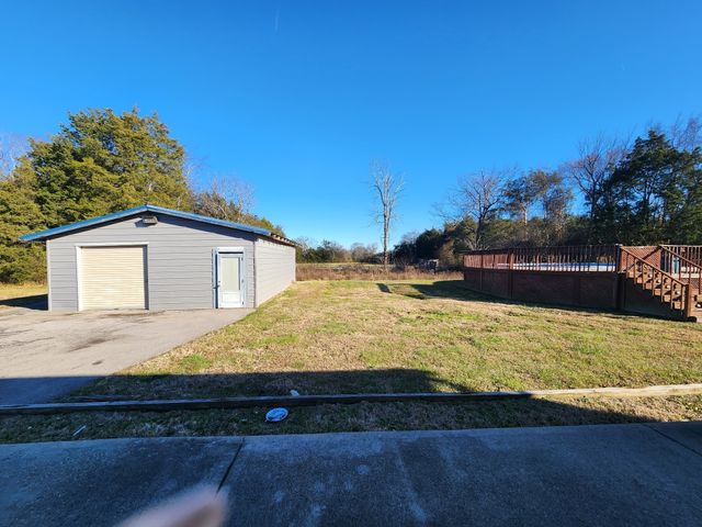 434 Meadowview Dr, Christiana, TN 37037