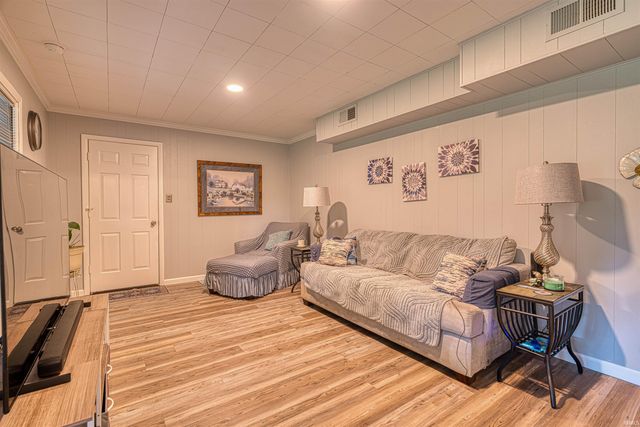 1415 Martin Lane, Evansville, IN 47715