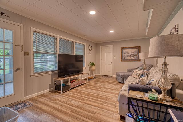 1415 Martin Lane, Evansville, IN 47715