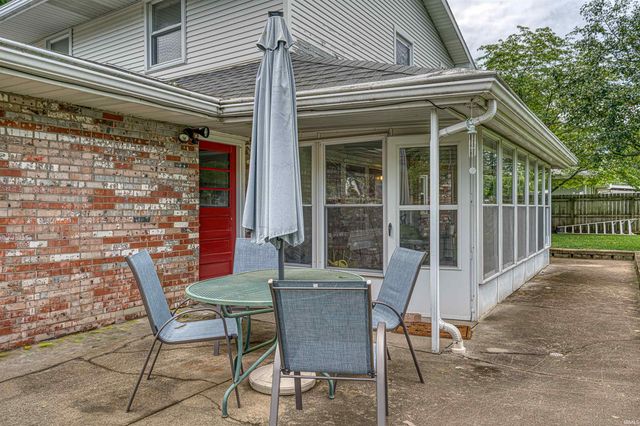 1415 Martin Lane, Evansville, IN 47715