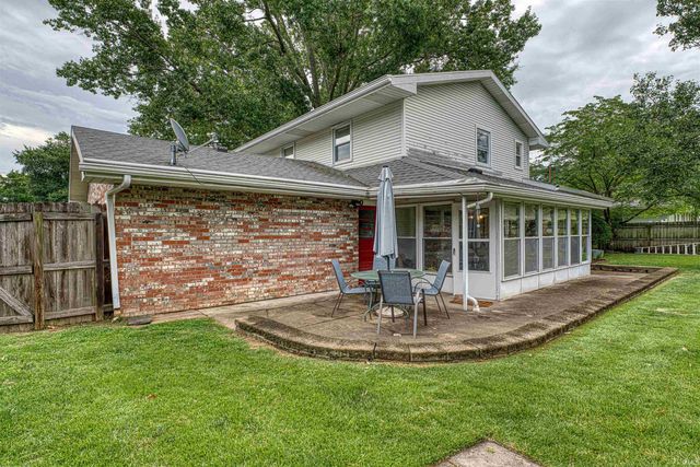 1415 Martin Lane, Evansville, IN 47715